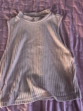 Ribbed Sleeveless Mock Neck Top - Lavender